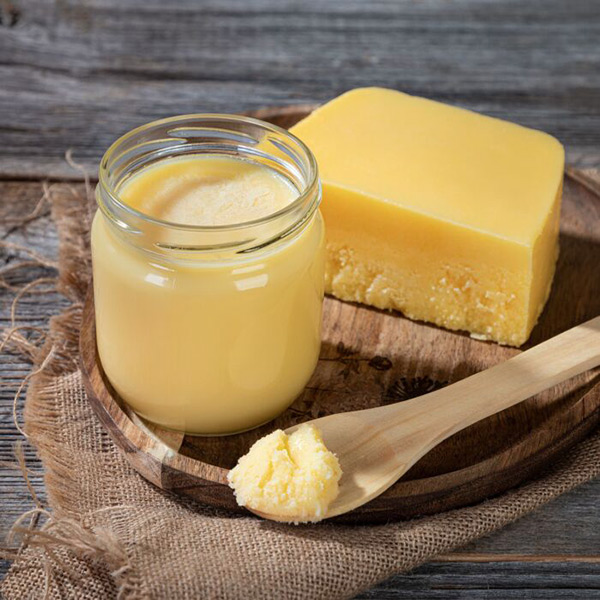 Heumilch-Butterschmalz im Glas